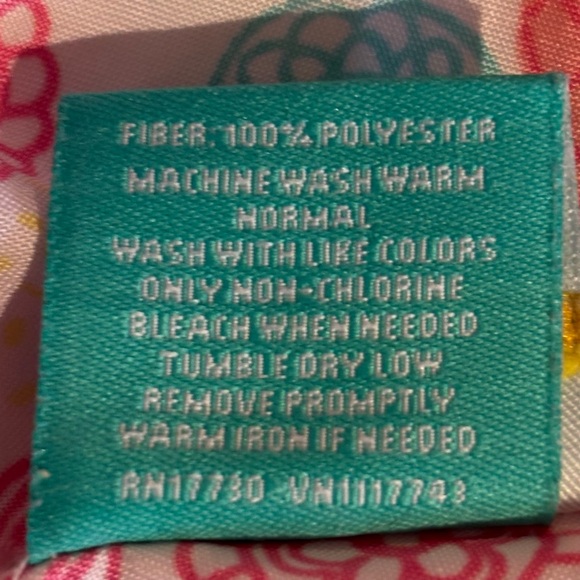 Pillow Fort 3 piece twin sheet set strawberries pink white aqua yellow red EUC - Picture 8 of 9